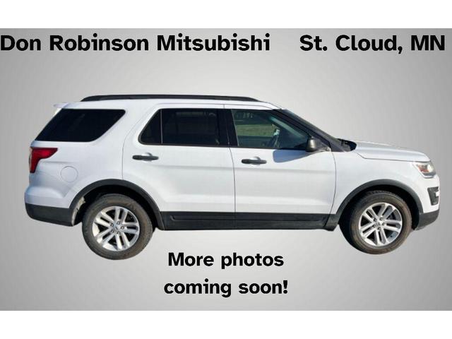 2016 ford explorer base