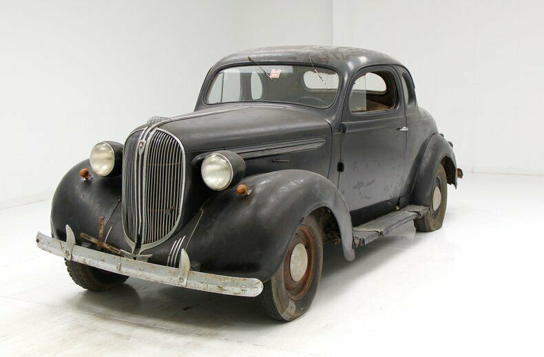 barn find/inline 6-cylinder/ready for restoration