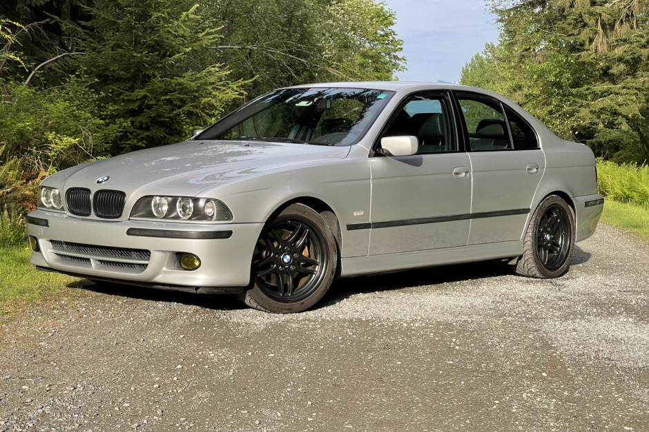 2003 bmw 540i m sport 6-speed