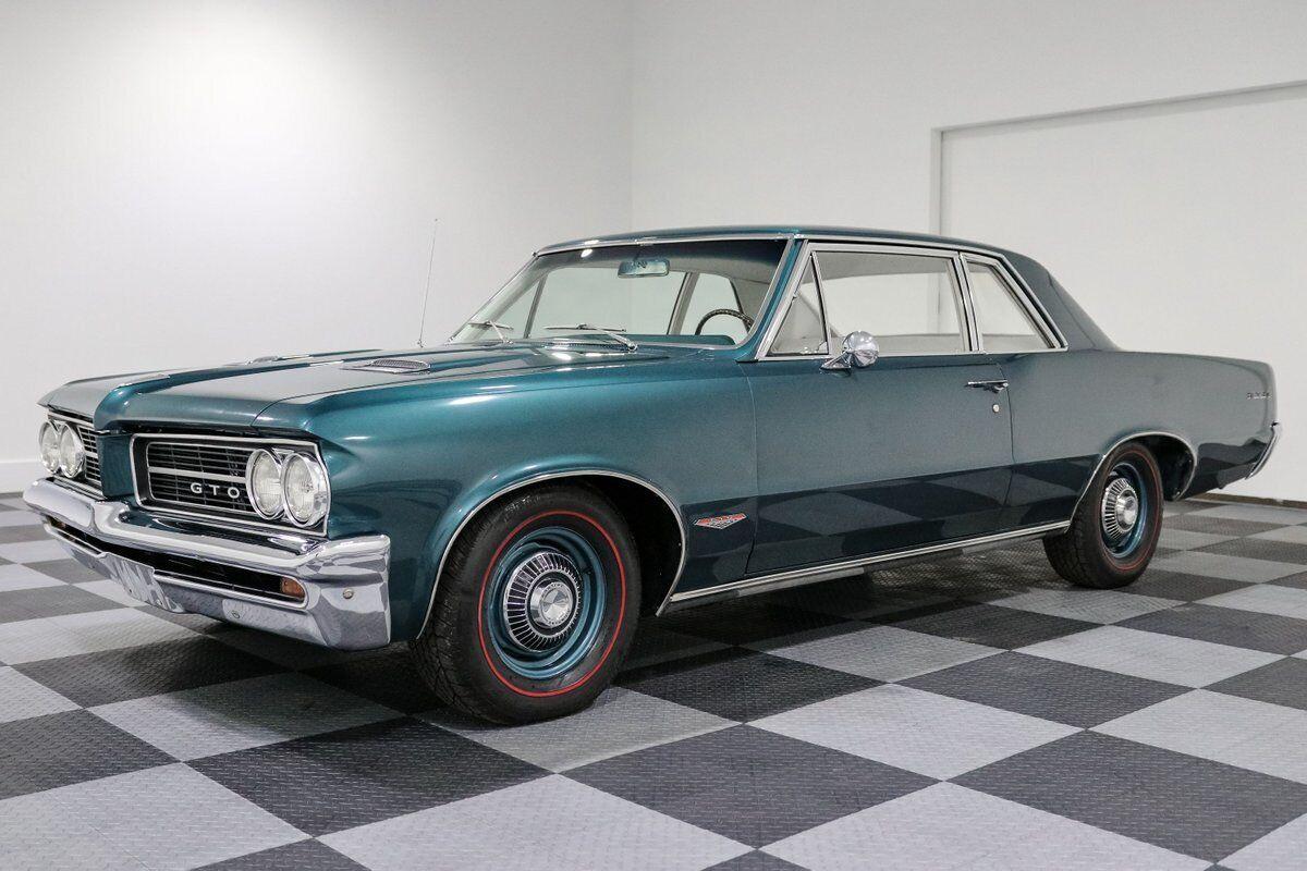 1964 pontiac gto coupe 389 tri power 4 speed manual