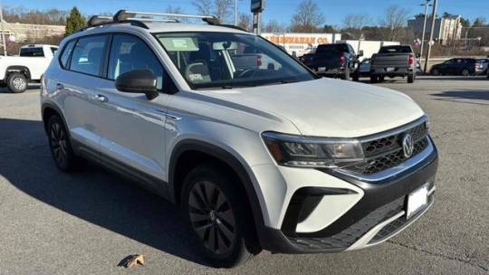 2022 volkswagen taos s 4motion