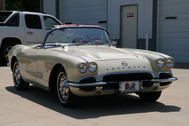 rare 1962 corvette almond beige with red interior 4 speed extremely nice