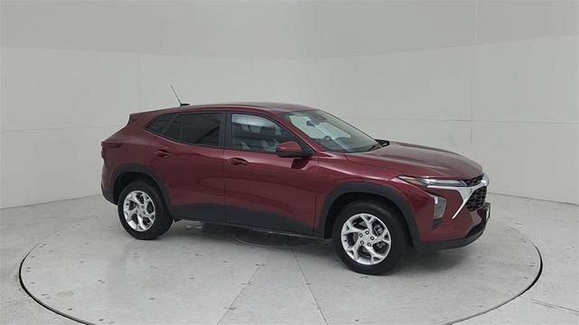 2024 chevrolet trax ls