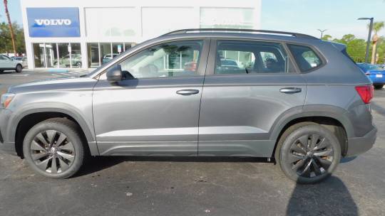 2022 Volkswagen Taos