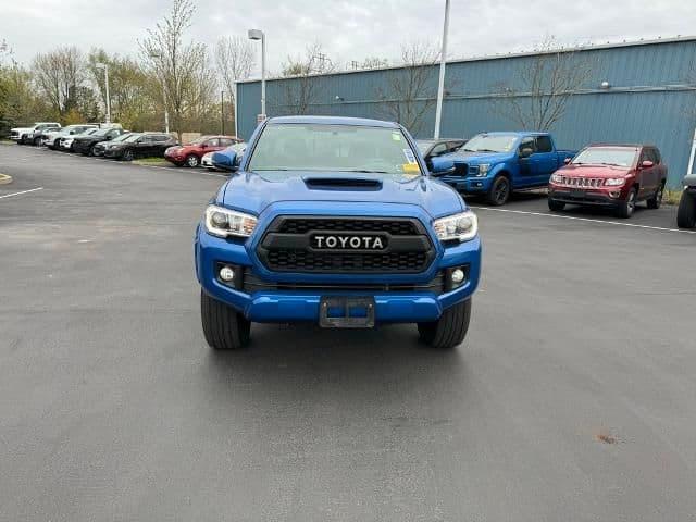 2017 toyota tacoma in amherst, new york