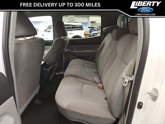 2013 toyota tacoma base (a4)