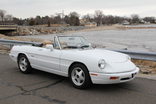 1991 alfa romeo spider " 45,300 miles, stunning car, very crisp, the best!!!"