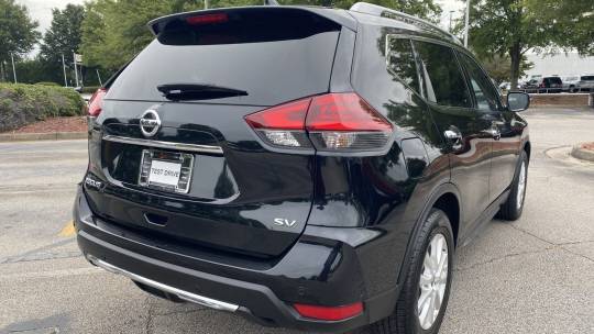 2020 Nissan Rogue sv