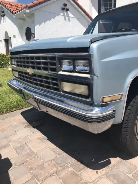 1990 gmc 2wd suburban 2500