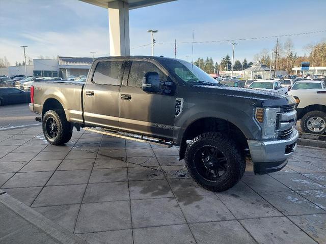 2019 ford f-250 xlt