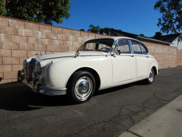 1967 jaguar mark viii automatic rwd v6 3.8l gasoline