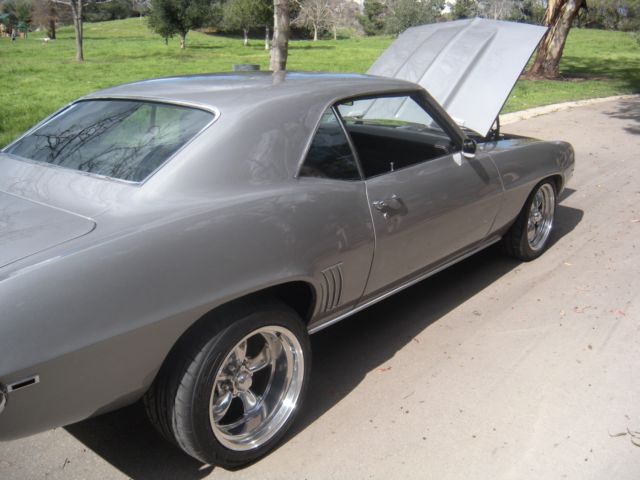 1969 chevy camaro ss old school head turner los angeles