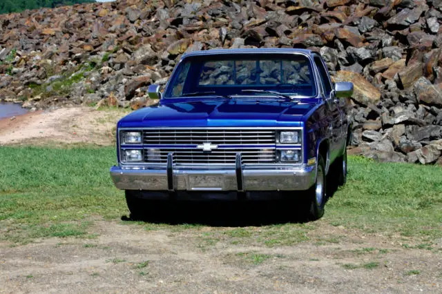 1984 chevrolet silverado short bed pickup very low original miles (documented)