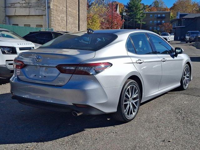 2022 toyota camry xle