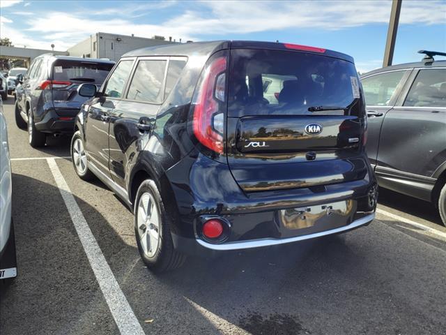 2016 kia soul ev base
