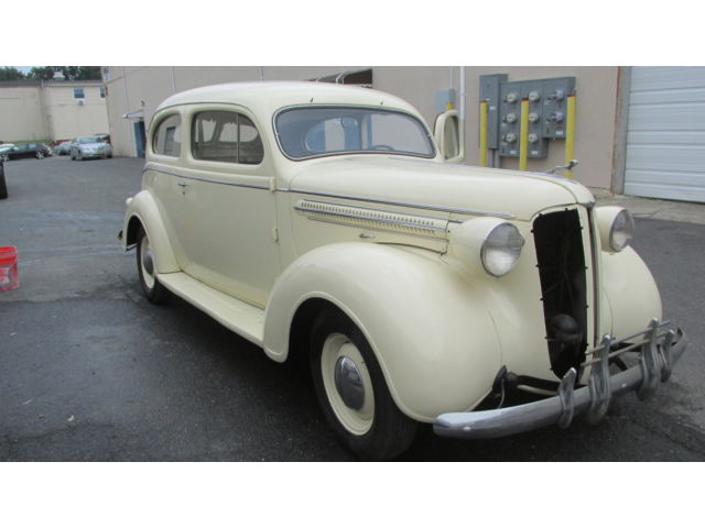 1937 dodge 2 door fast back flat head 6 cylinder we ship world wide