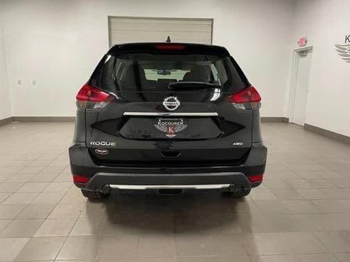 2018 nissan rogue s in rib mountain, wisconsin