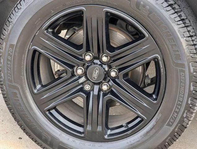 2021 ford expedition xlt max