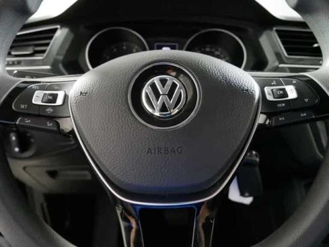 2019 volkswagen tiguan s in minneapolis, minnesota