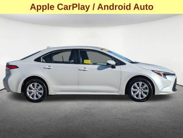 2024 toyota corolla hybrid se