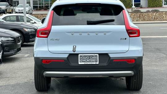 2024 Volvo XC40