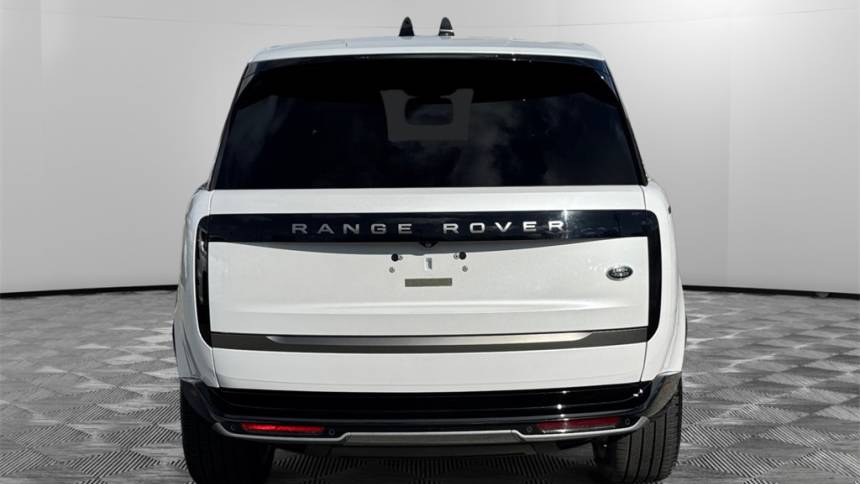 2022 land rover range rover p400 se lwb