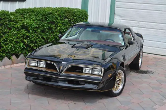 1978 trans am ws6 black/gold super rare white interior w/red trims unique
