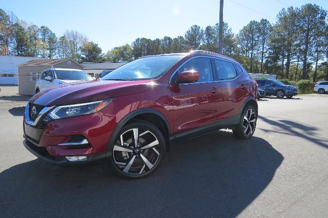 2022 nissan rogue sport sl