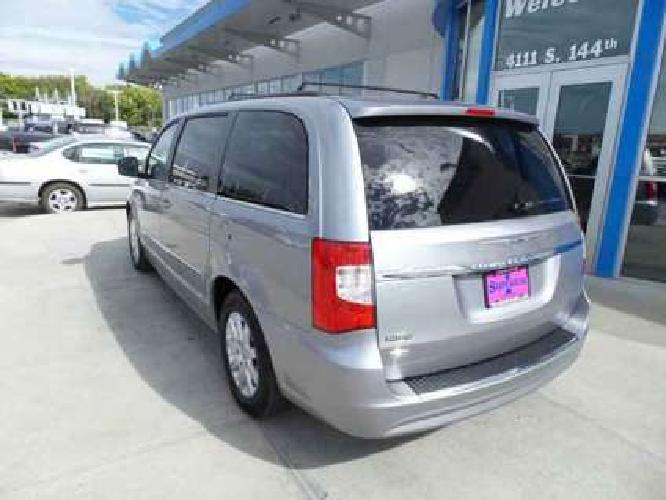 2016 chrysler town & country touring in omaha, ne