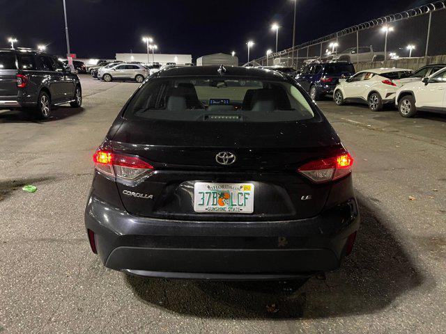 2021 toyota corolla le