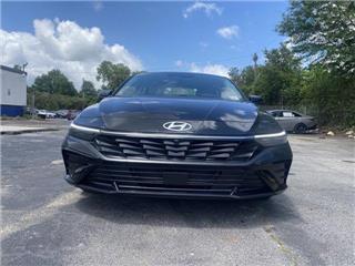 2024 Hyundai Elantra limited