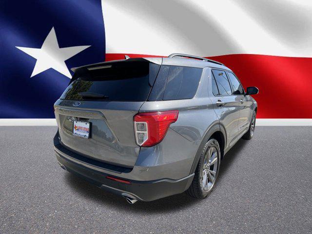 2021 ford explorer xlt