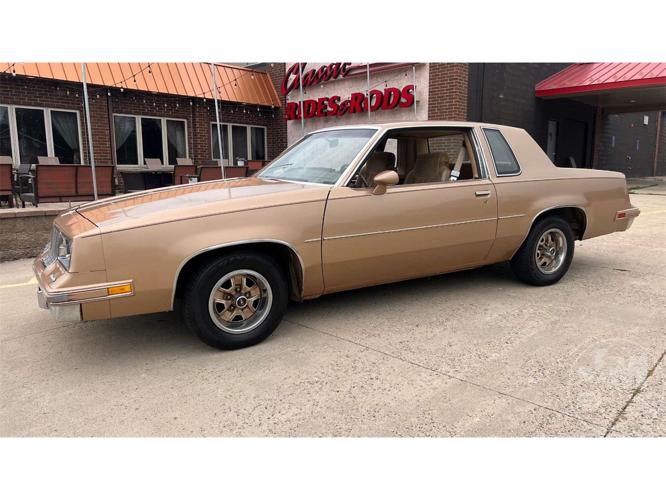 1985 oldsmobile cutlass supreme in glencoe, minnesota