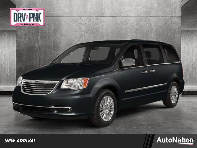 2014 chrysler town & country touring