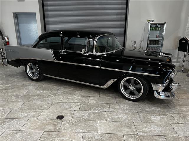 1956 chevy sedan 2 dr v8