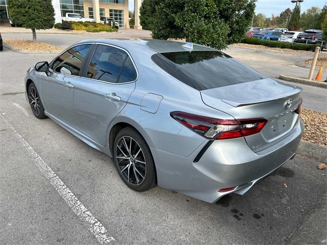 2023 toyota camry se