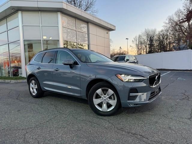 2022 volvo xc60 b5 awd momentum