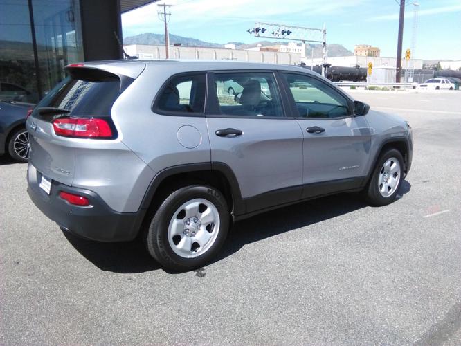 used 2016 jeep cherokee 4wd sport wenatchee, wa 98801 for sale in appleyard, washington