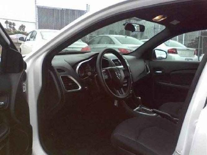 2012 dodge avenger se sedan 4d in vista, ca