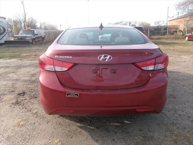 2013 hyundai elantra gls