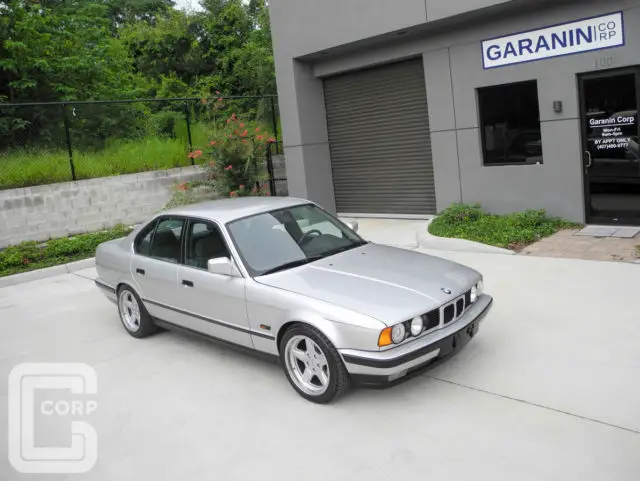 1990 bmw 535i e34 - m30 inline six super nice 18k miles very nice rare & clean