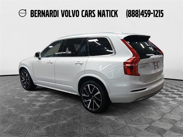 2022 volvo xc90 t6 momentum