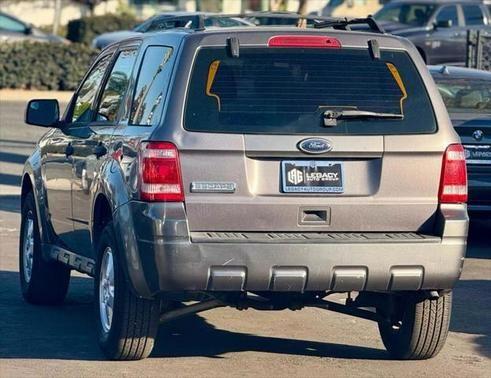 2010 ford escape