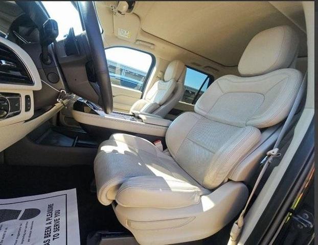 2020 lincoln navigator reserve