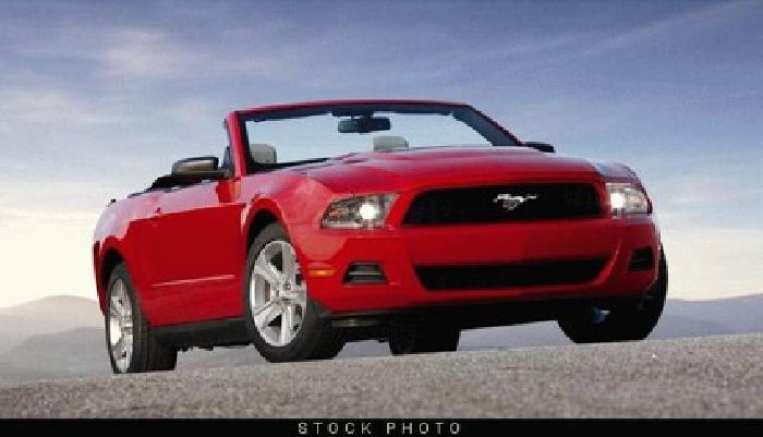 used 2010 ford mustang 2dr cpe v6 coupe, 46,150 miles in el dorado hills, ca