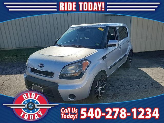 2011 kia soul +
