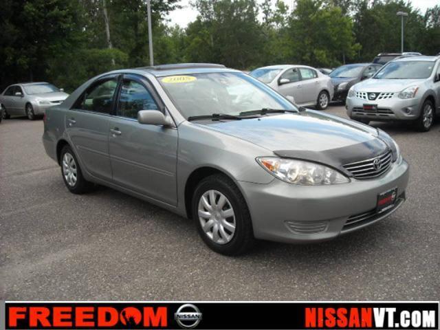 2005 toyota camry le for sale in south burlington, vermont