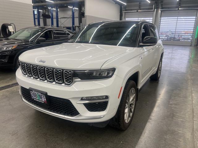 2022 jeep grand cherokee 4xe summit