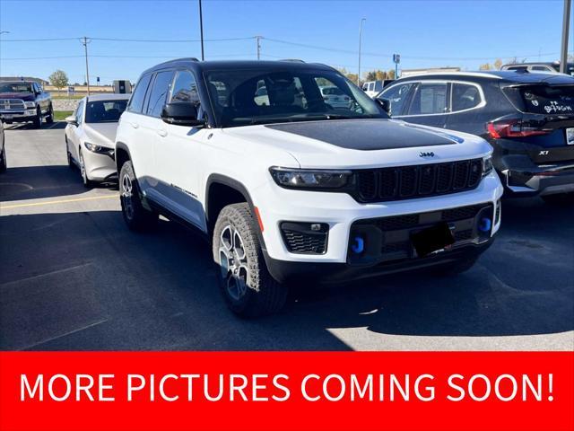 2023 jeep grand cherokee 4xe trailhawk