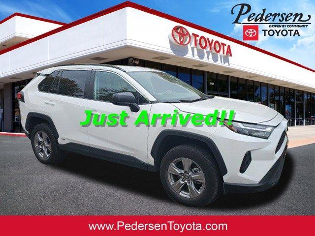 2024 toyota rav4 hybrid le